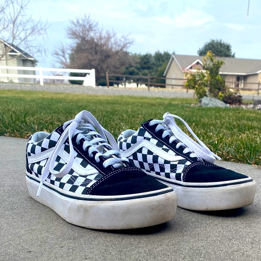 Old Skool black & white 🏁 checkered Vans